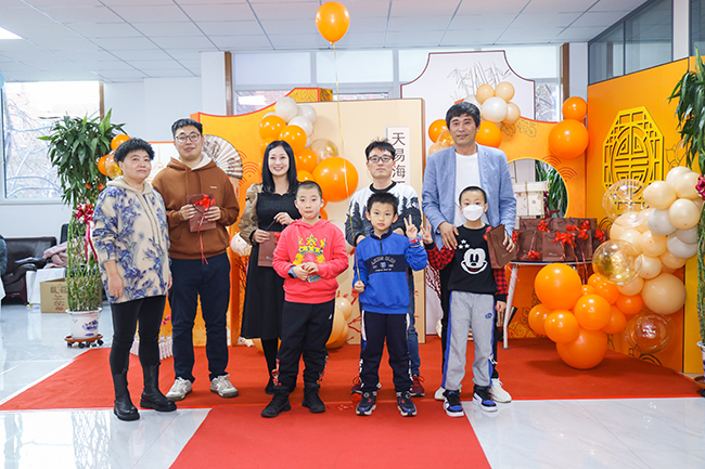 “圣”情以待，“旦”愿有你 丨天易海工2023迎新年会圆满举行！