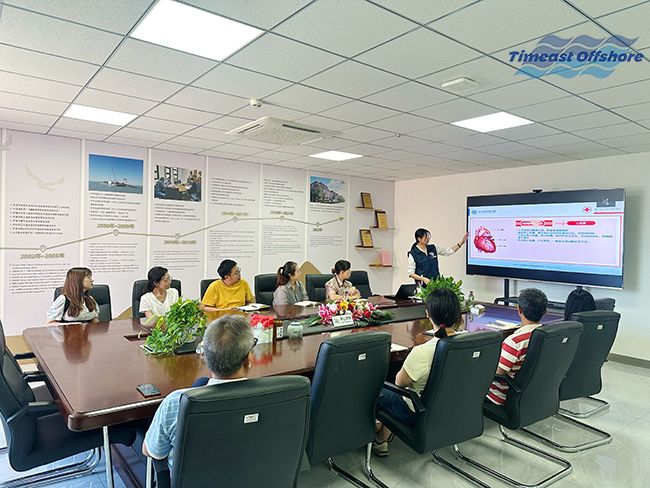 天易海工举办“夏季送清凉 防暑保安康”主题培训