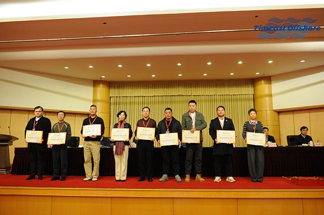 实至名归,载誉前行|天易海工获评管道局 “优秀分包商” 实至名归,载誉前行|天易海工获评管道局 “优秀分包商”